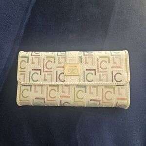 Liz Claiborne Cream Multicolor Logo Wallet
